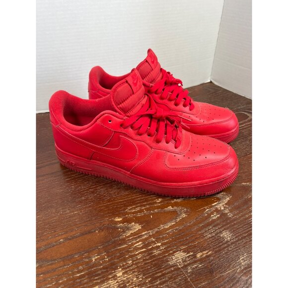 Nike Air Force 1 Low Triple Red Sneakers Size 11 Mens Athletic Shoes - Picture 2 of 6